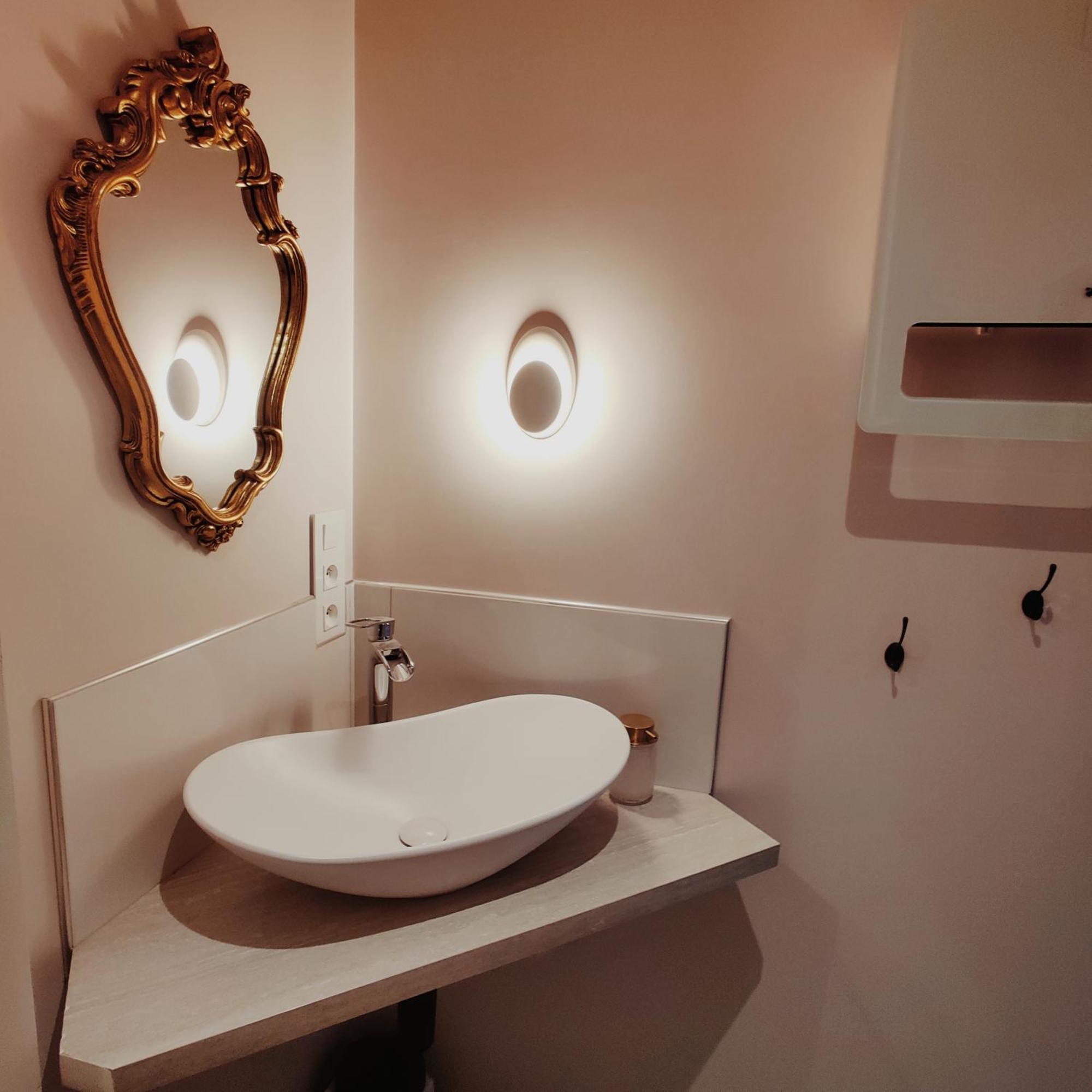 Hotel Au Coin Du Chemin à Chambéry Chambre photo